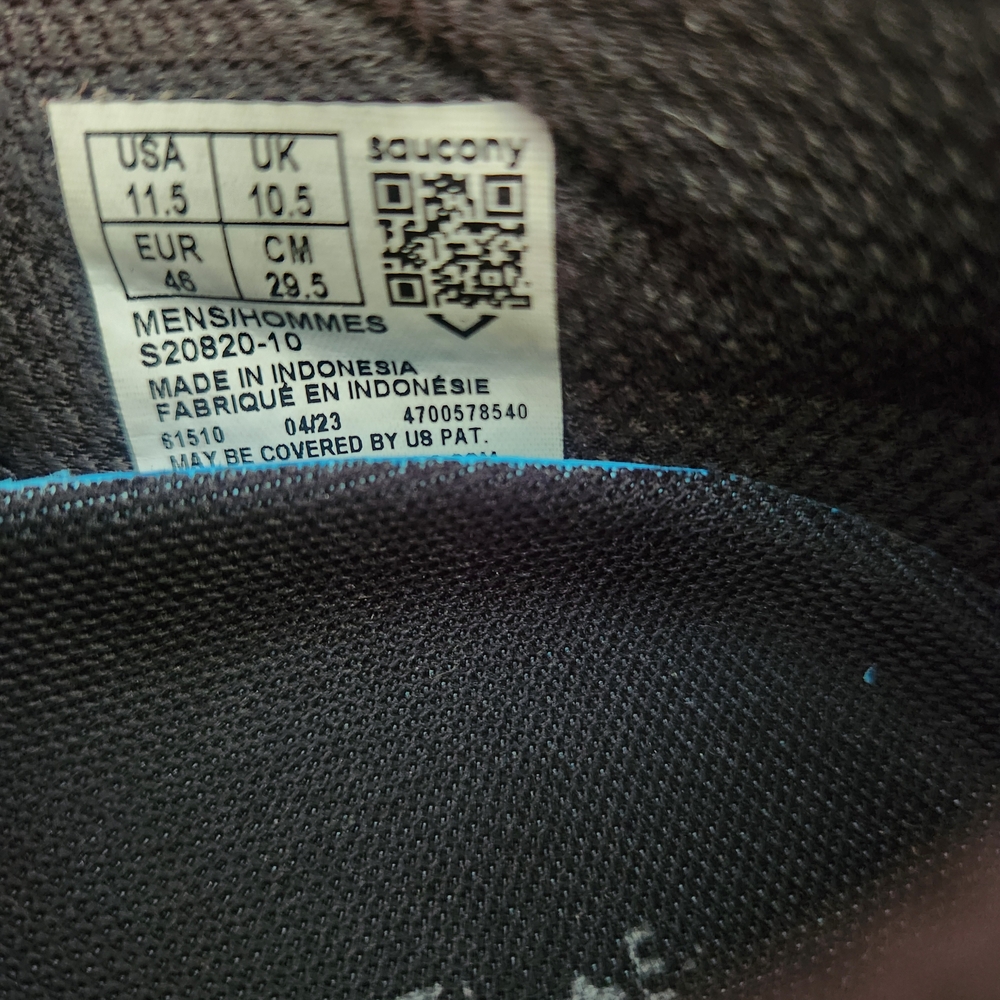 Saucony Men's Black Running Shoes - Picture 8 of 8